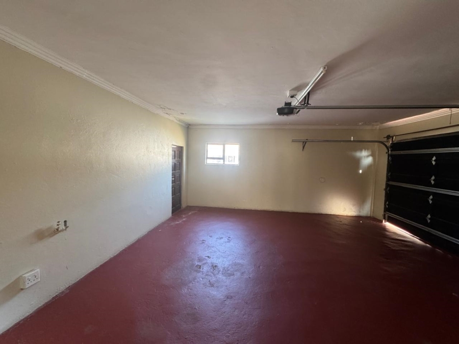 To Let 3 Bedroom Property for Rent in Leloko Lifestyle Estate North West
